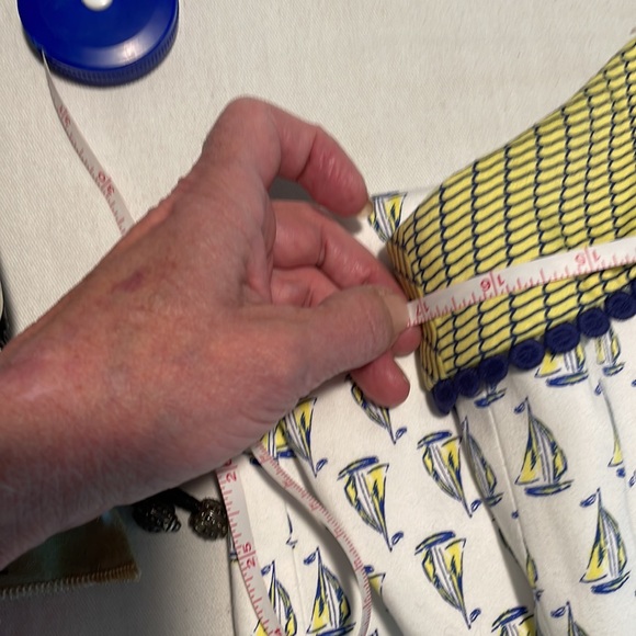 Vineyard Vines Iconic Sailboat dress- Sz 10 - Picture 8 of 9